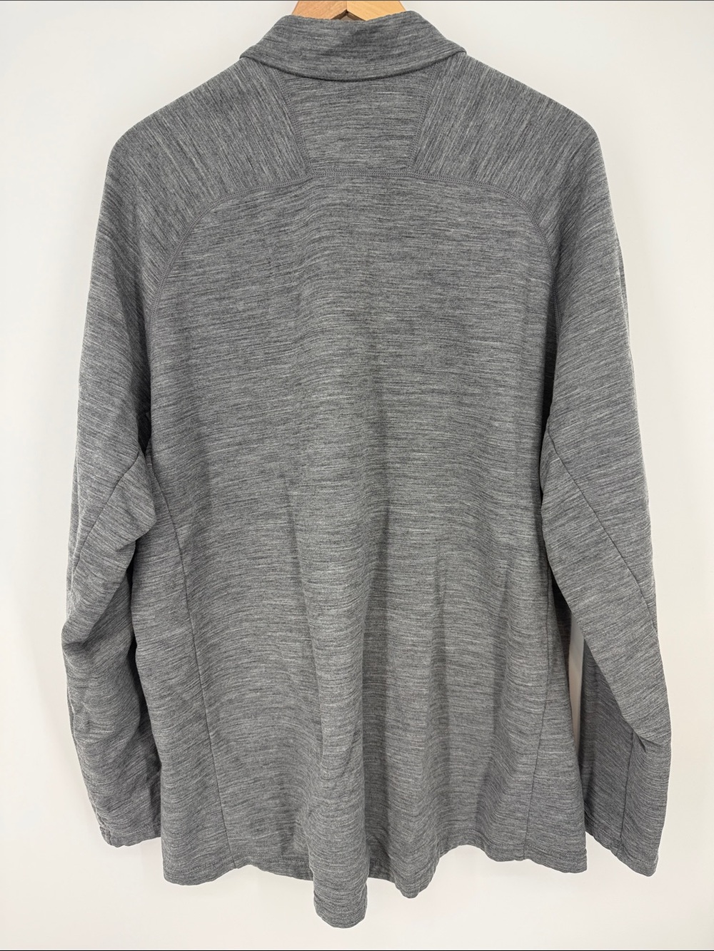 Icebreaker Gray Merino Men's XL Zip up jacket - Picture 4 of 10